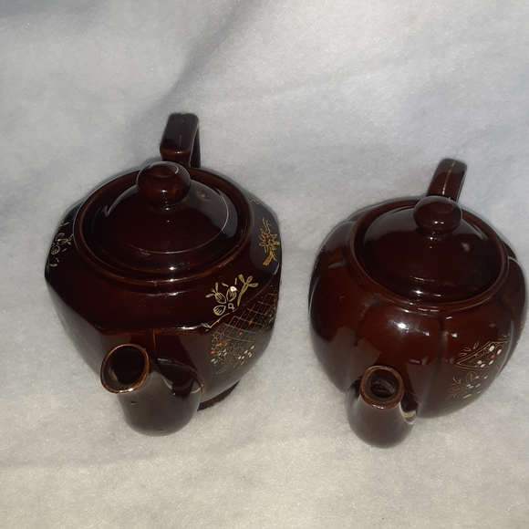 Vintage Ceramic Japanese Teapots - Picture 5 of 7